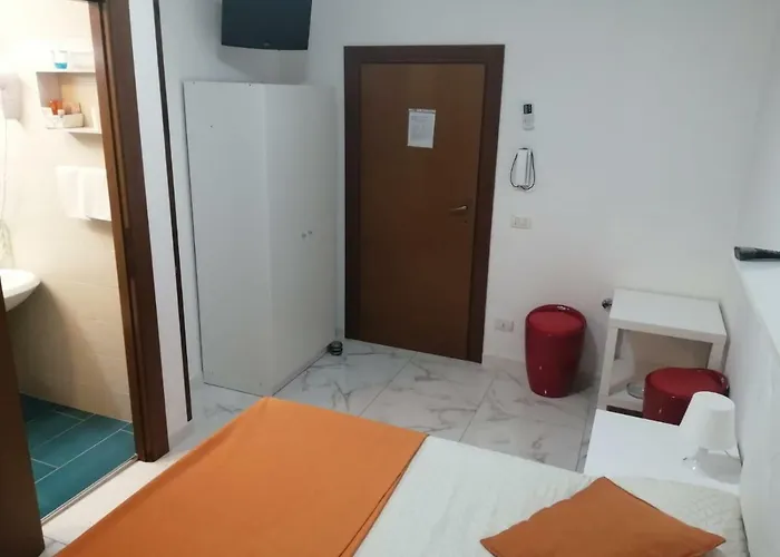 Ollolai Hotell Civitavecchia